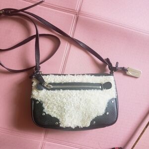 Coach Small Rhyder Pochette Shearling Crossbody Bag Wool Pebbled Leather